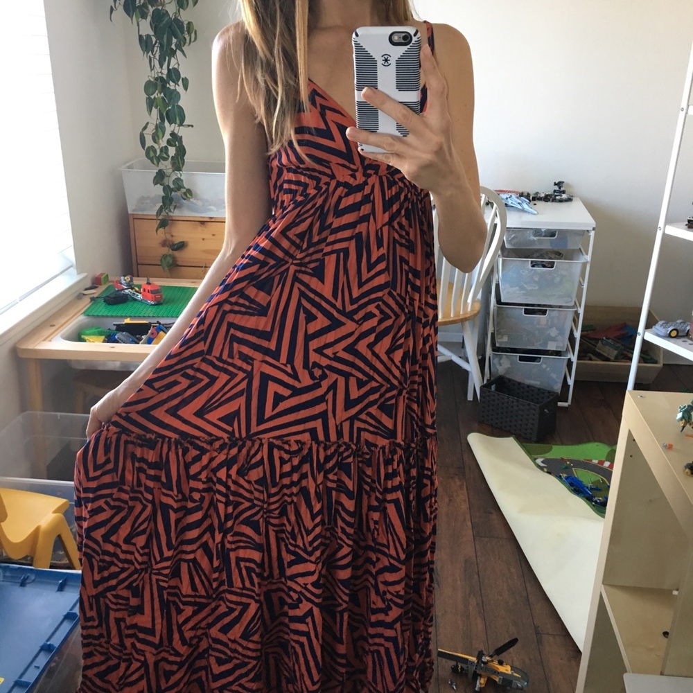 Gorgeous maxi - size small